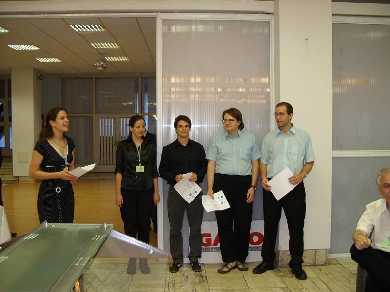 SS851067.JPG